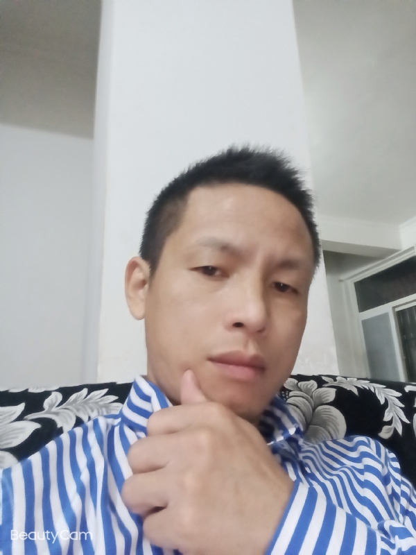 风雨40的第一张照片--漳州相亲服务中心