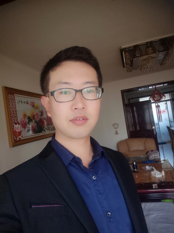 遇一人白首的第二张照片--漳州相亲服务中心