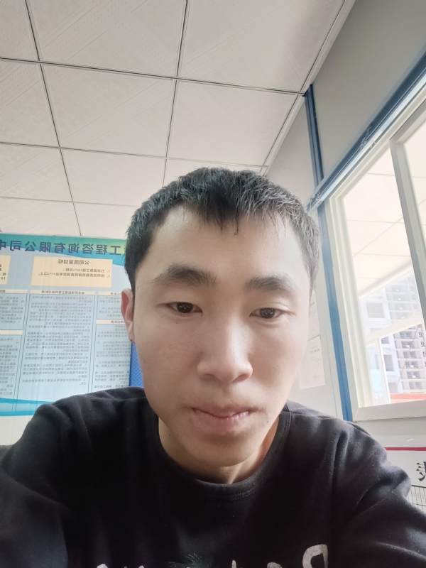 小哥哥的第一张照片--漳州相亲服务中心