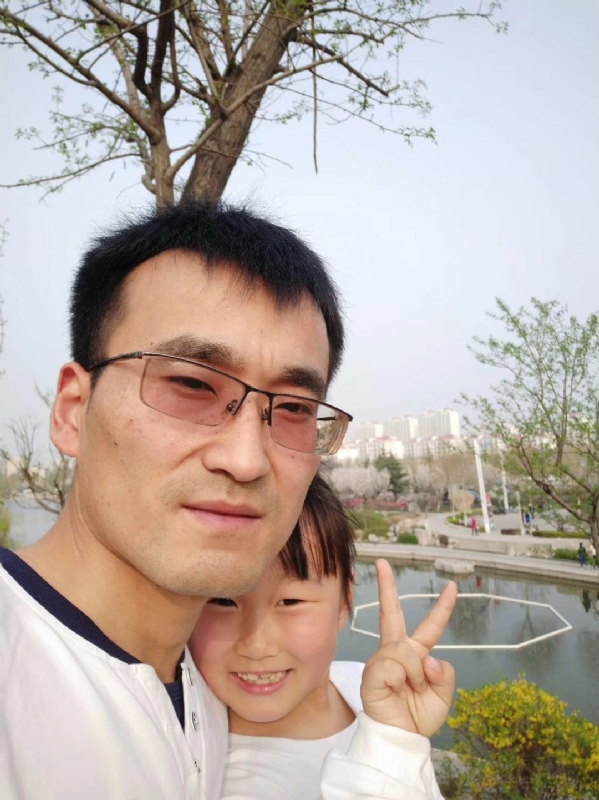 简单的幸福的第一张照片--漳州相亲服务中心