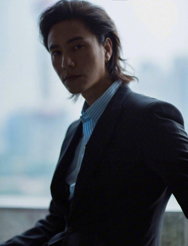 李嘉廷的第三张照片--漳州相亲服务中心