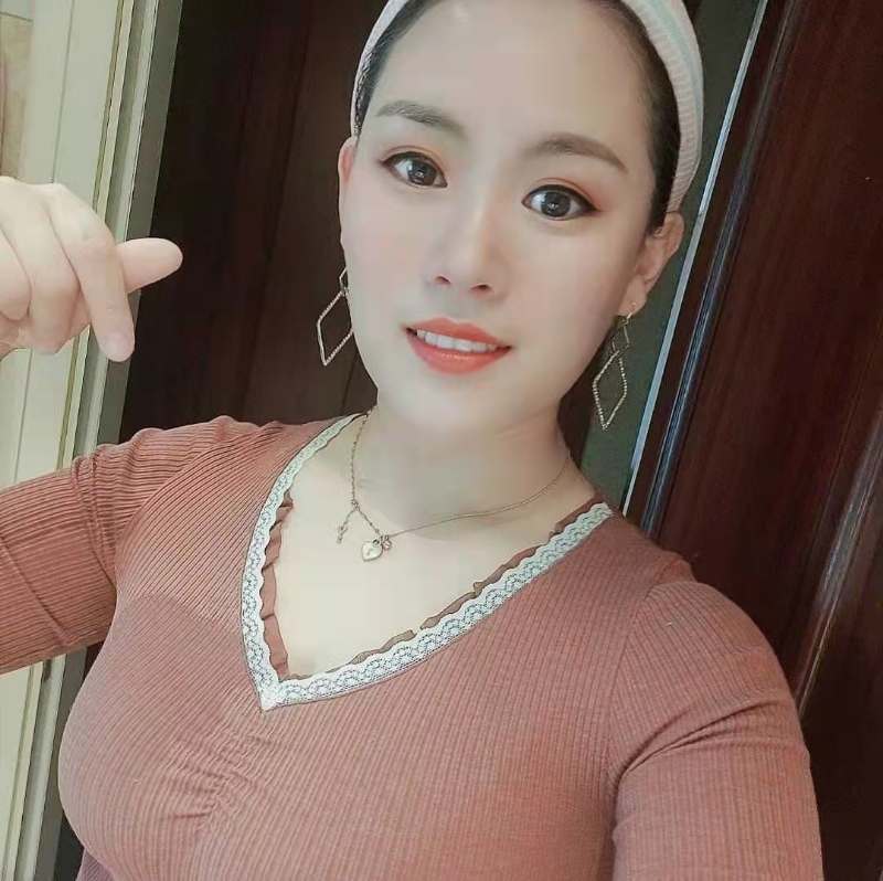 蜜&糖的第一张照片--漳州相亲服务中心