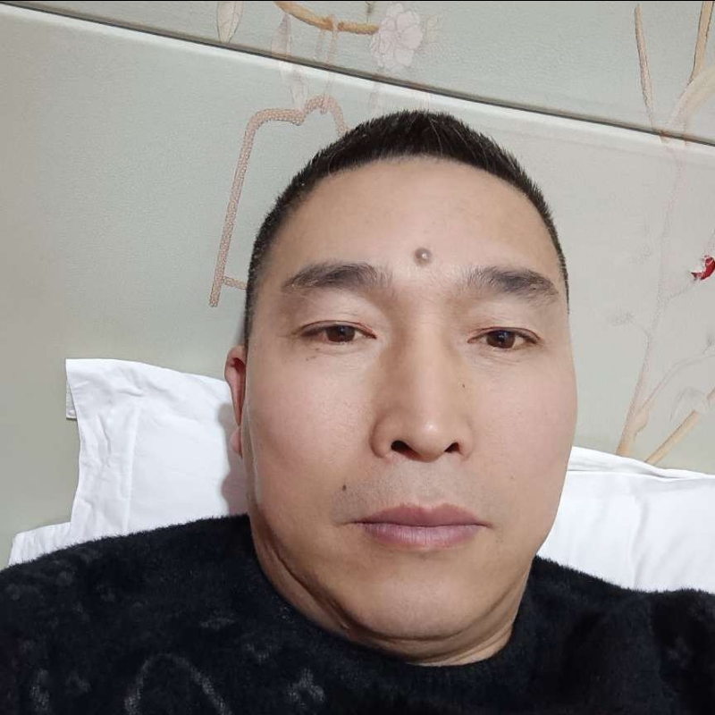 痴情男的第二张照片--漳州相亲服务中心