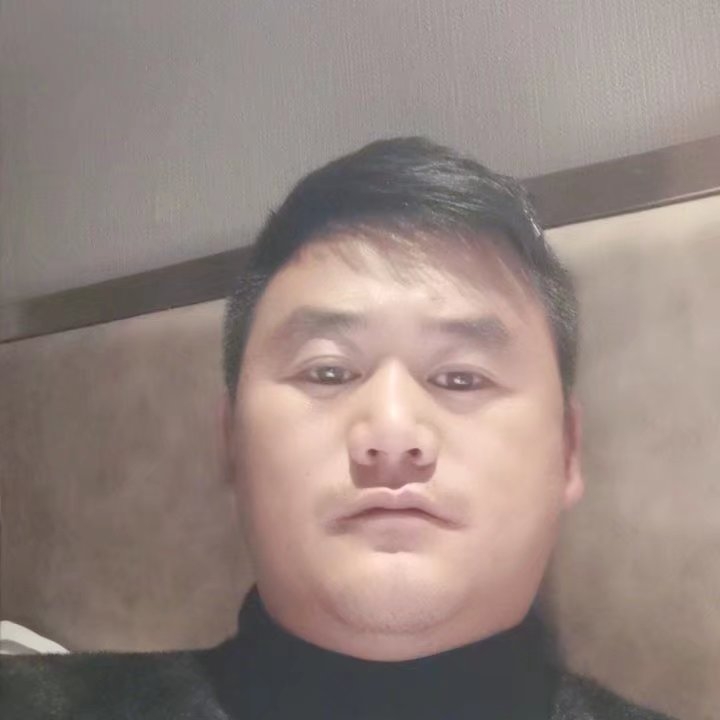 奔跑的第一张照片--漳州相亲服务中心