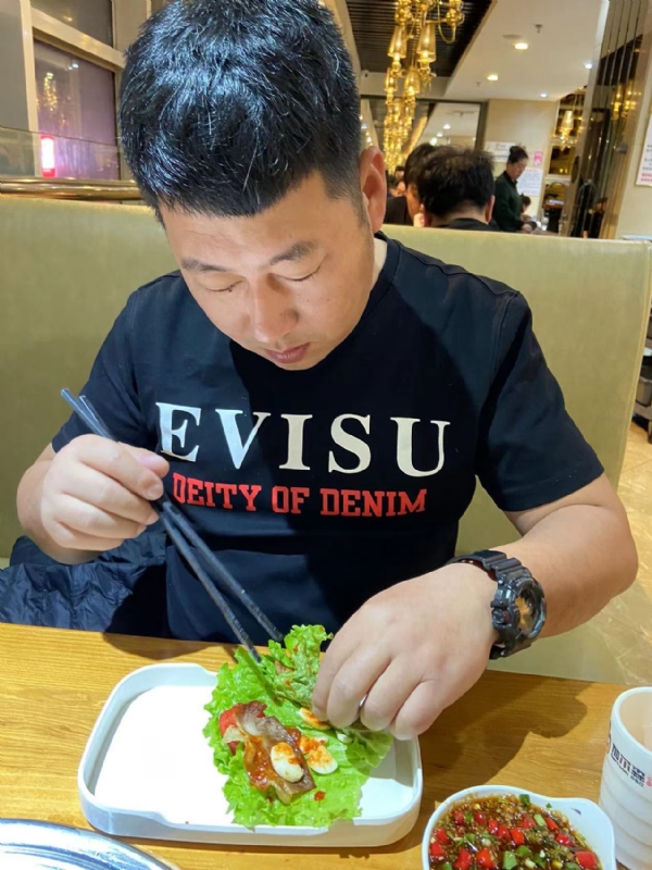 砒霜的第一张照片--漳州相亲服务中心