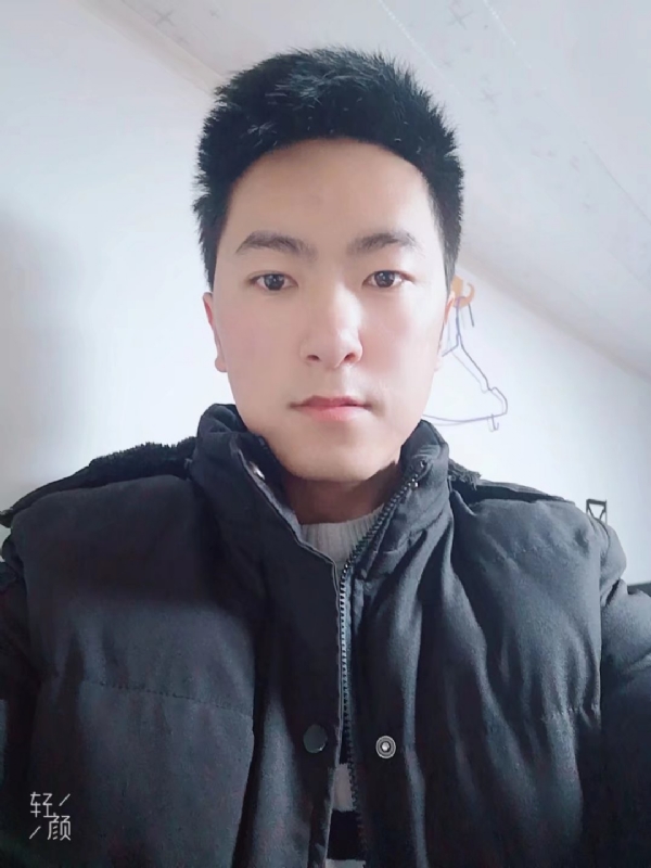 儒雅的玉龙兄的第一张照片--漳州相亲服务中心