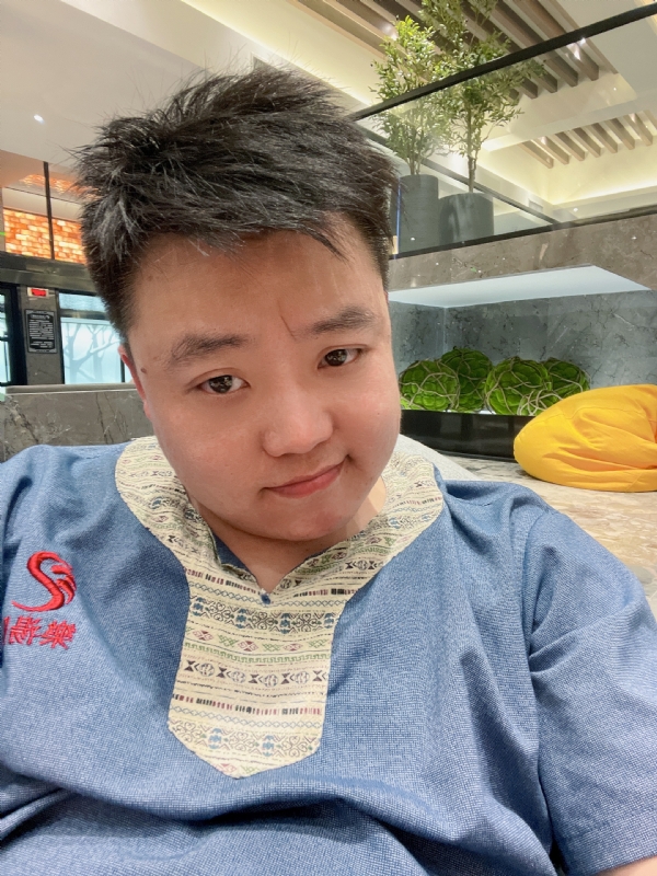 小恶魔的第一张照片--漳州相亲服务中心