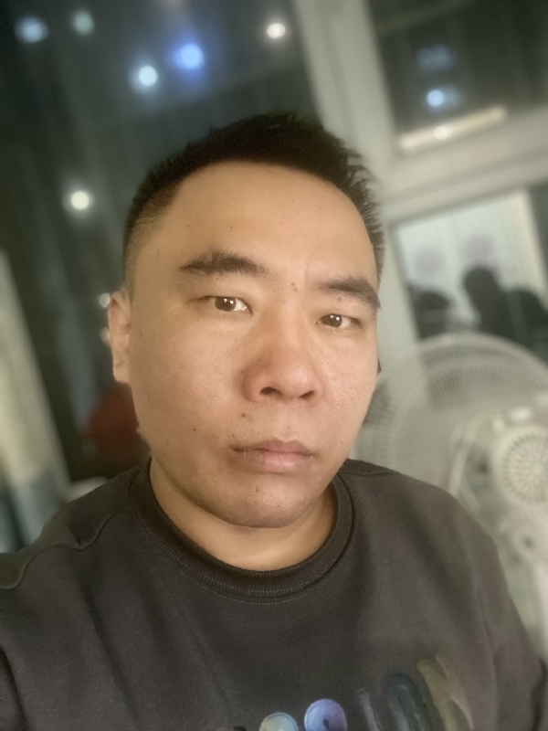 云的第四张照片--漳州相亲服务中心