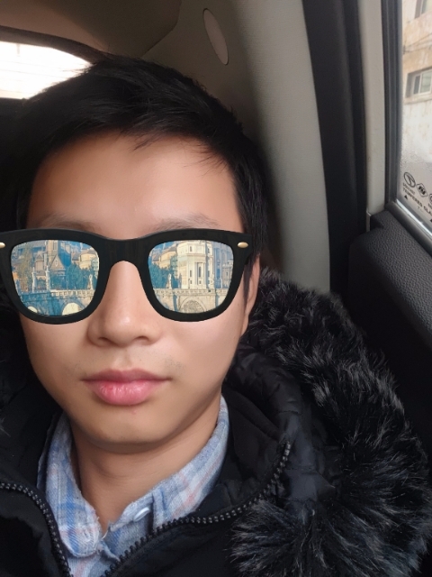 请问揉揉头的第一张照片--漳州相亲服务中心
