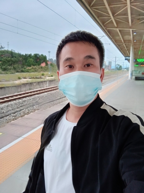 小李的第一张照片--漳州相亲服务中心