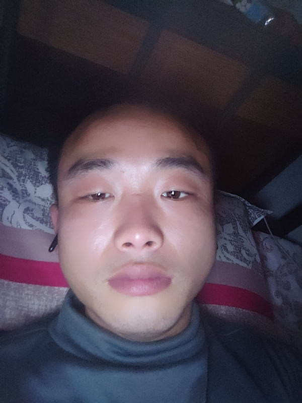 偏爱的第一张照片--漳州相亲服务中心
