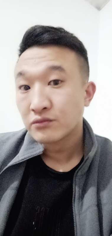 远山的第一张照片--漳州相亲服务中心