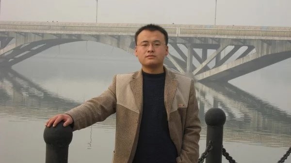 云中望月的第一张照片--漳州相亲服务中心