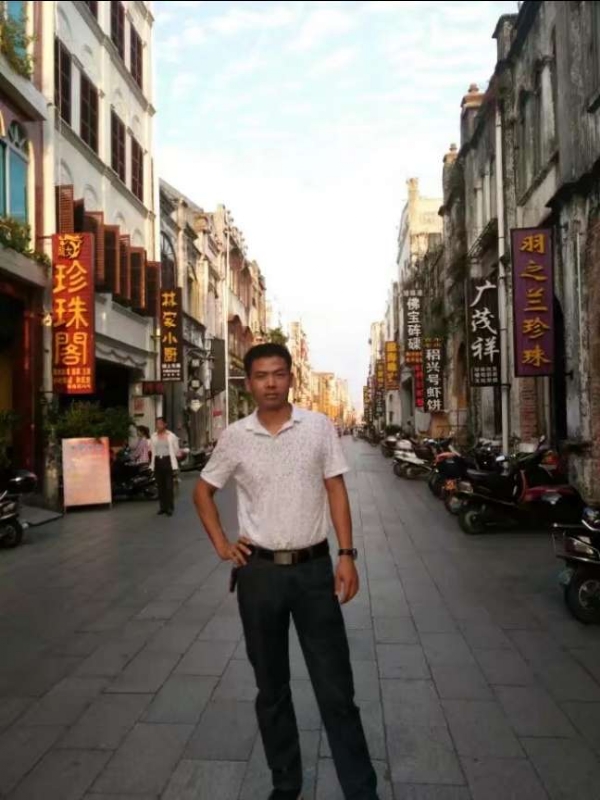 爱生活爱健康的第一张照片--漳州相亲服务中心