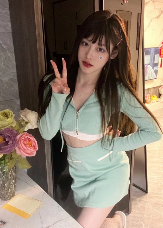 丹Dan的第一张照片--漳州相亲服务中心