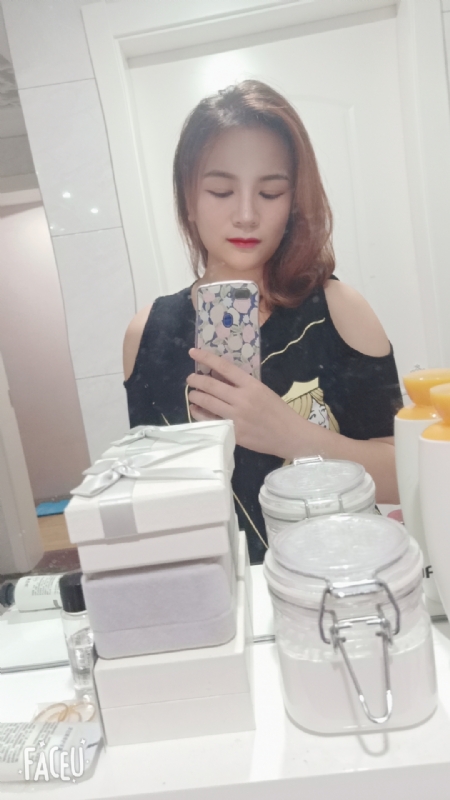 刘莲酥的第四张照片--漳州相亲服务中心