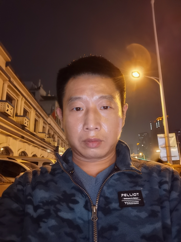 偷偷说的第二张照片--漳州相亲服务中心