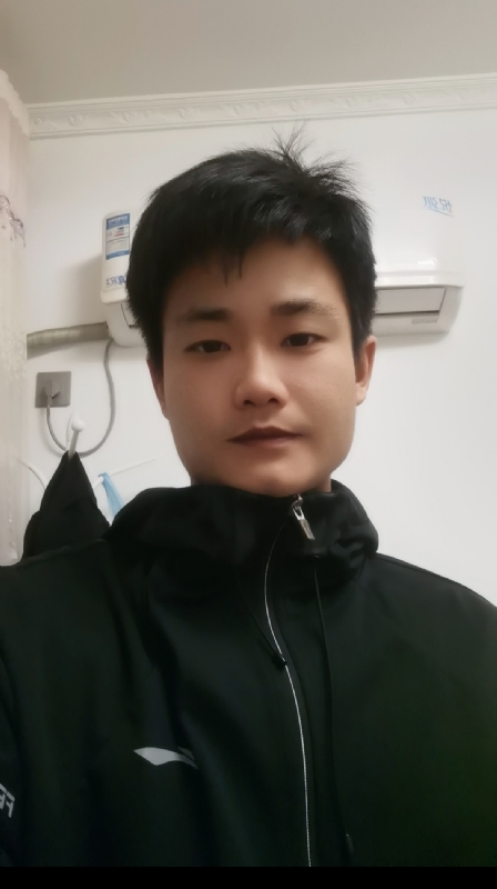 Mr丶Cui的第二张照片--漳州相亲服务中心