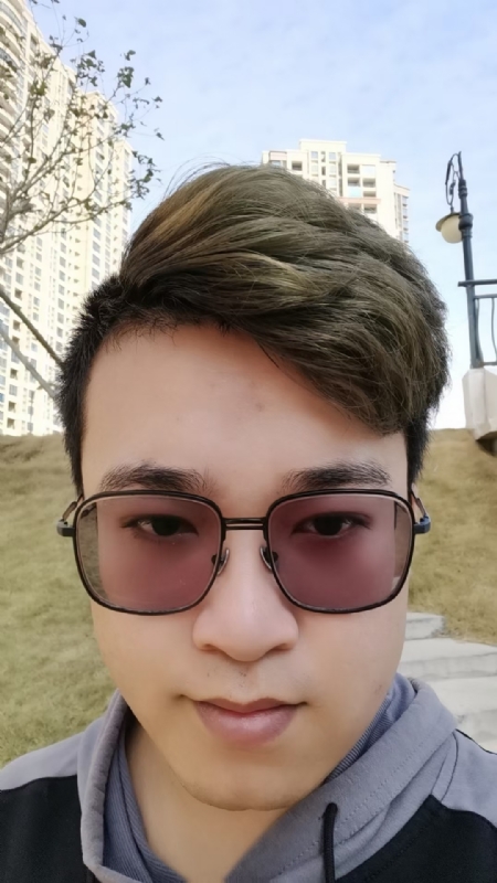 小陈的第一张照片--漳州相亲服务中心
