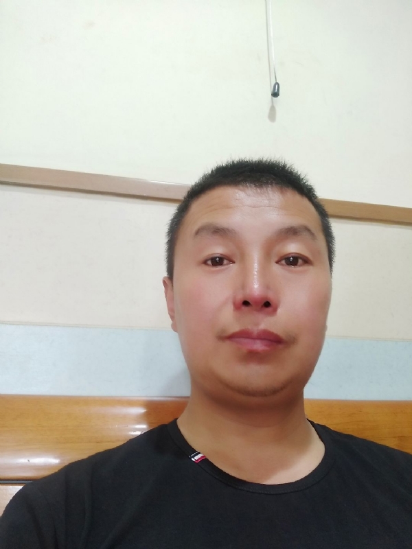 快乐的小鱼儿的第一张照片--漳州相亲服务中心