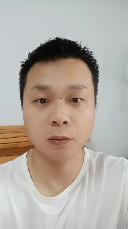 阳光的第一张照片--漳州相亲服务中心