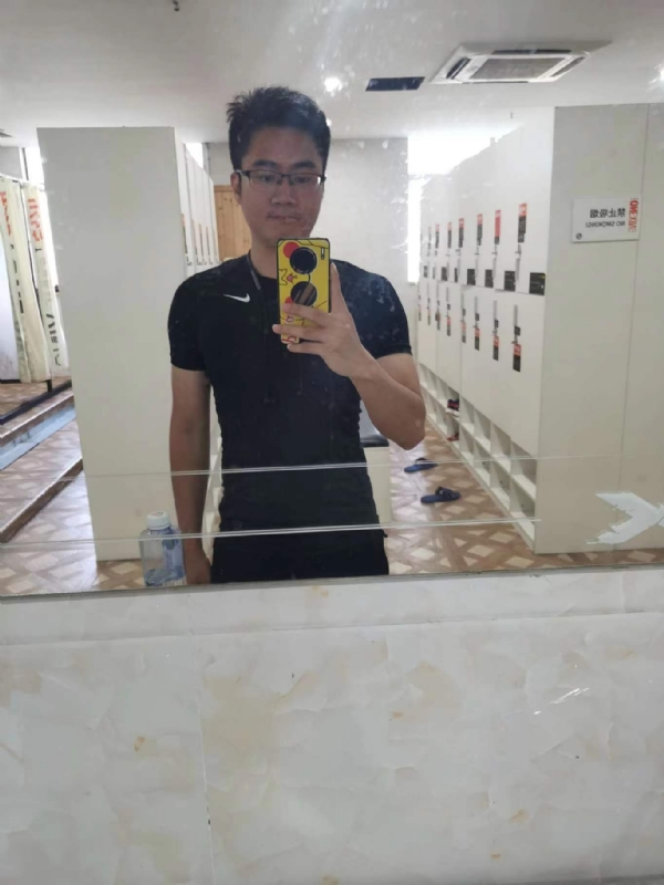 习惯发呆的第一张照片--漳州相亲服务中心