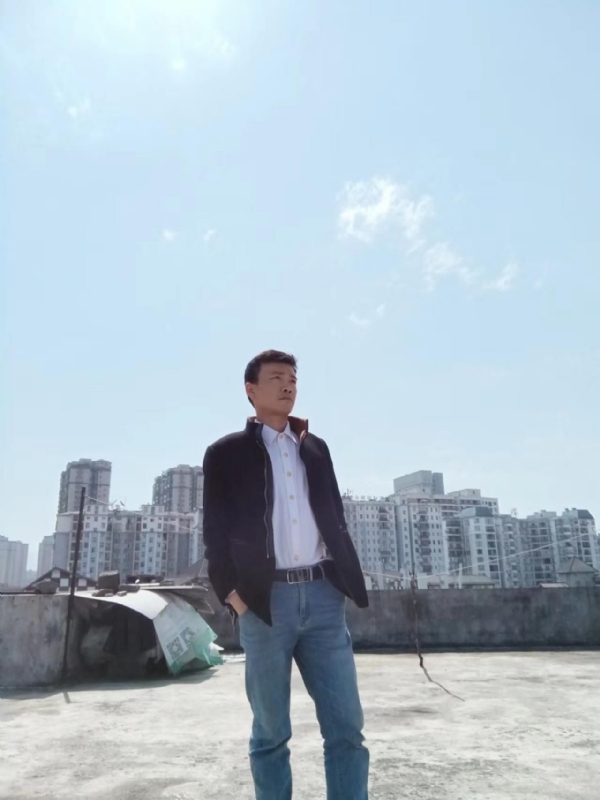 蓝色心情的第一张照片--漳州相亲服务中心