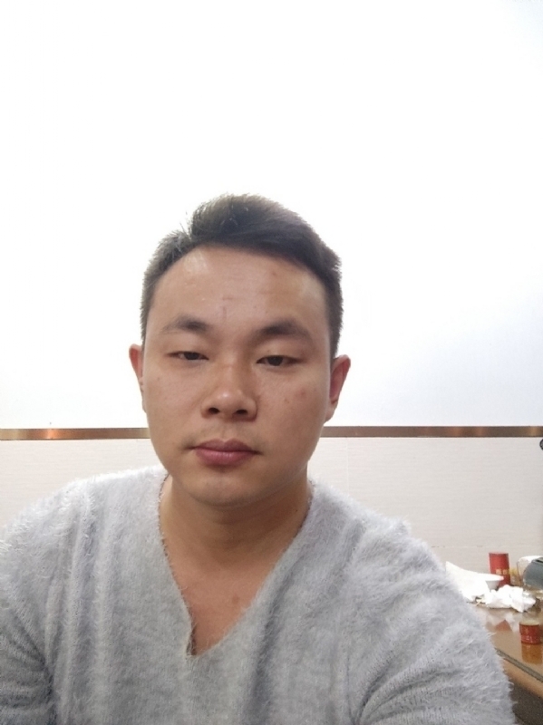 小冷的第一张照片--漳州相亲服务中心