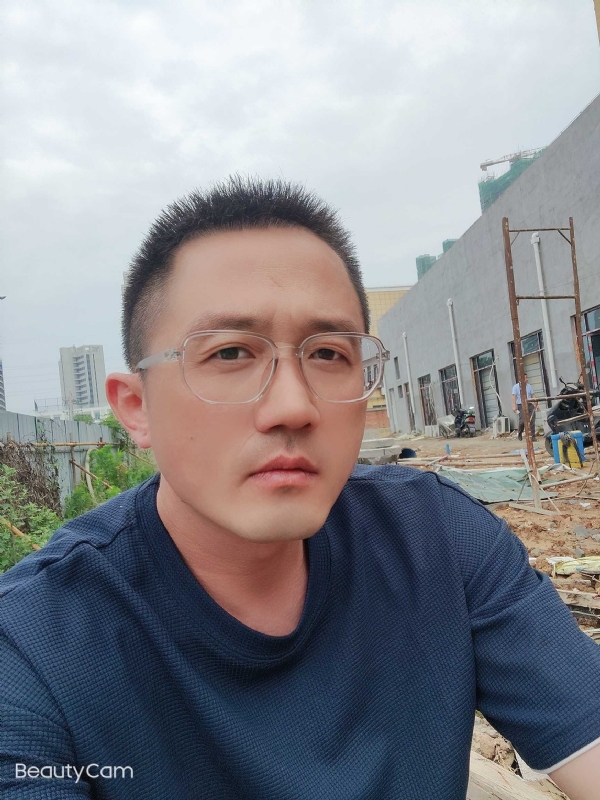 清风烈酒的第二张照片--漳州相亲服务中心