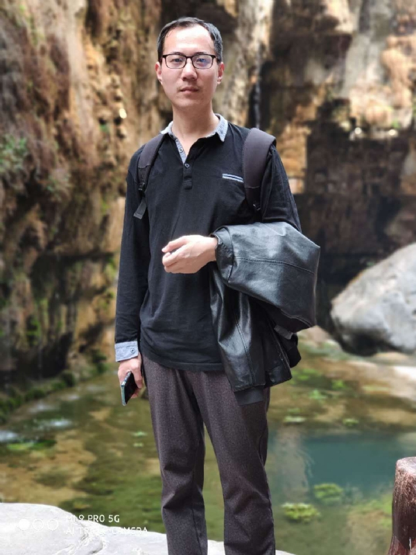 追日的第一张照片--漳州相亲服务中心
