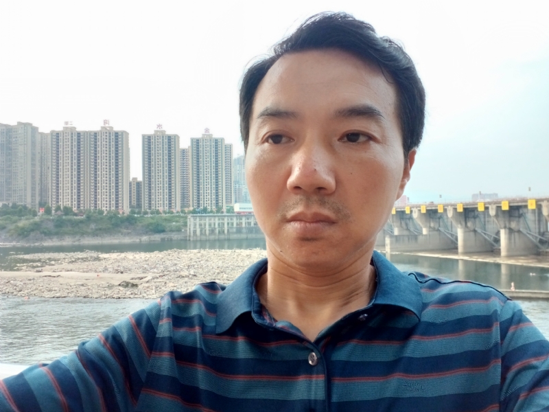 yangguang的第一张照片--漳州相亲服务中心