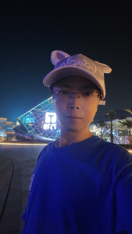 富贵使我们相遇的第一张照片--漳州相亲服务中心
