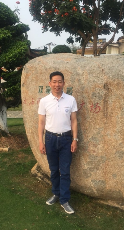 十月红枫的第三张照片--漳州相亲服务中心