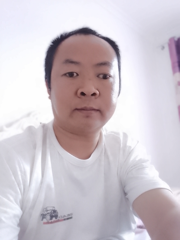 张家小伙子的第四张照片--漳州相亲服务中心