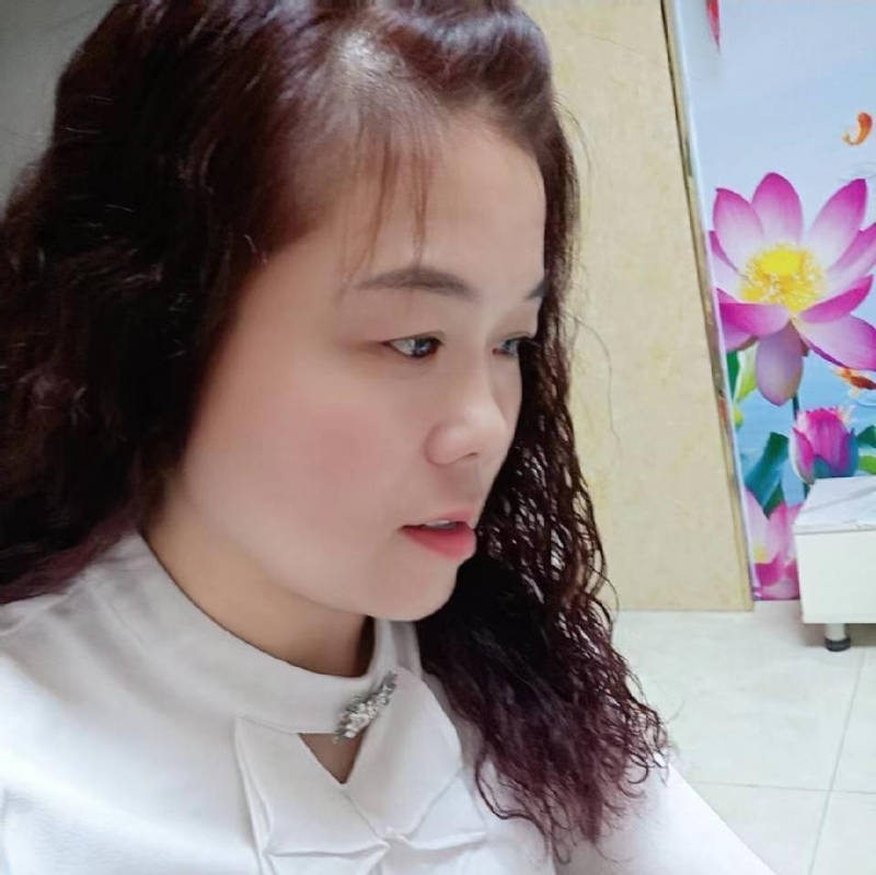 顾枸丽的第二张照片--漳州相亲服务中心
