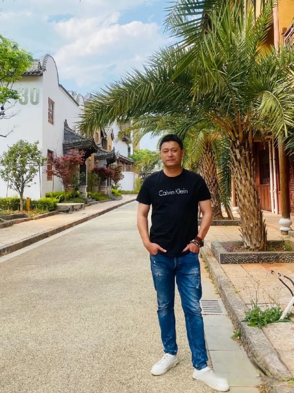 莪、蓶伱专属的第一张照片--漳州相亲服务中心