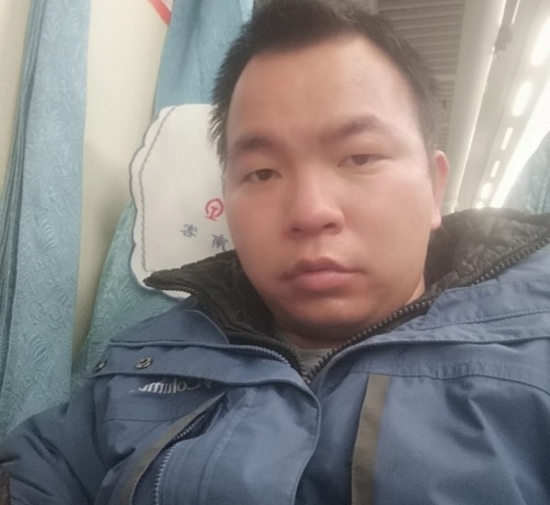 淡定的第一张照片--漳州相亲服务中心
