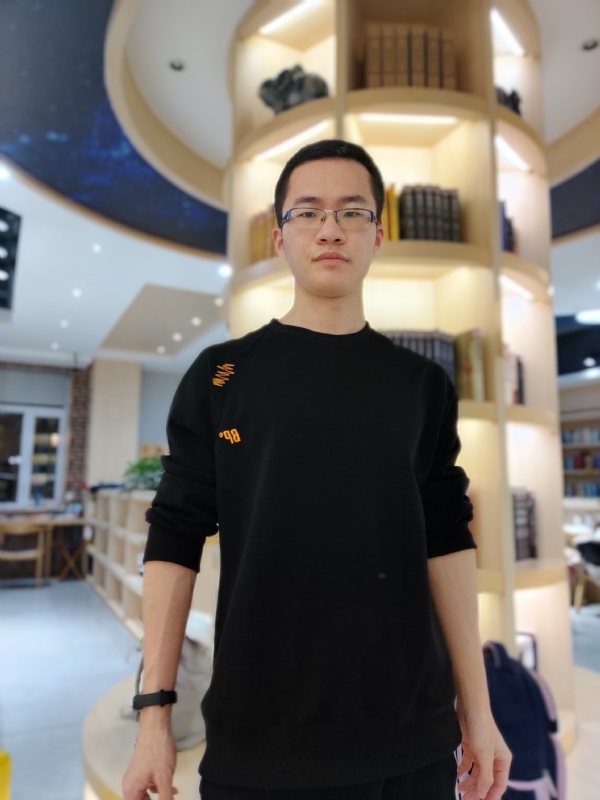轩墨的第一张照片--漳州相亲服务中心