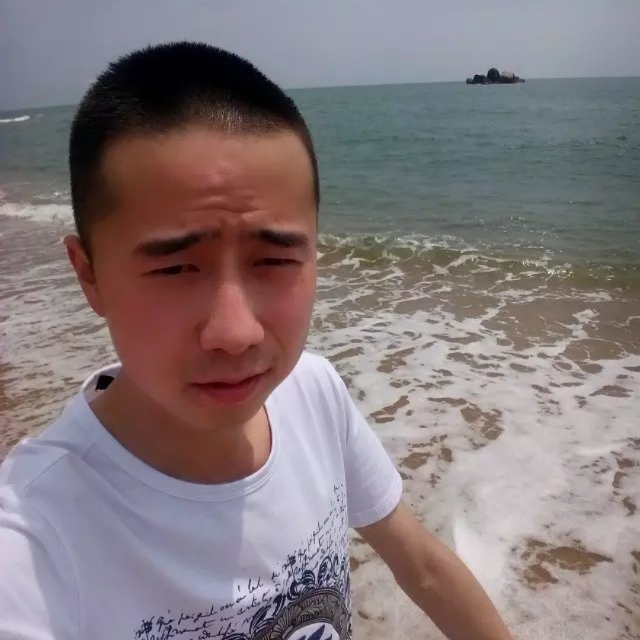 海绵宝宝的第一张照片--漳州相亲服务中心