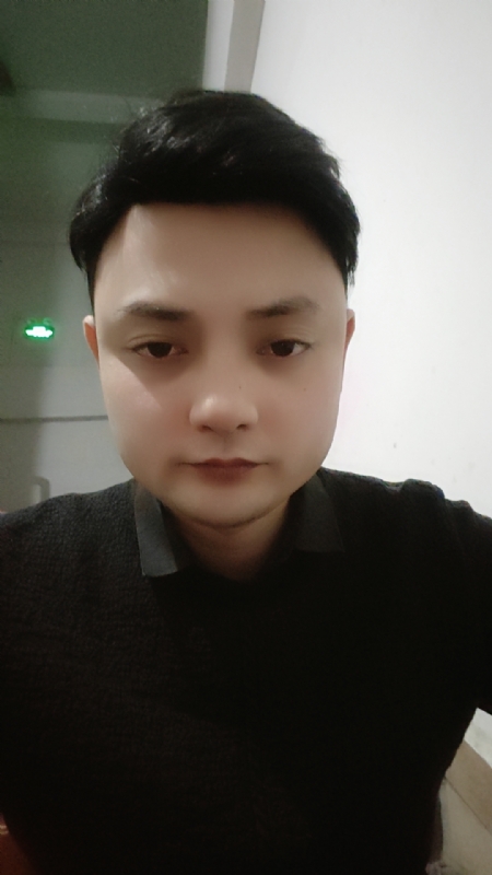 我在他乡整挺好的第一张照片--漳州相亲服务中心