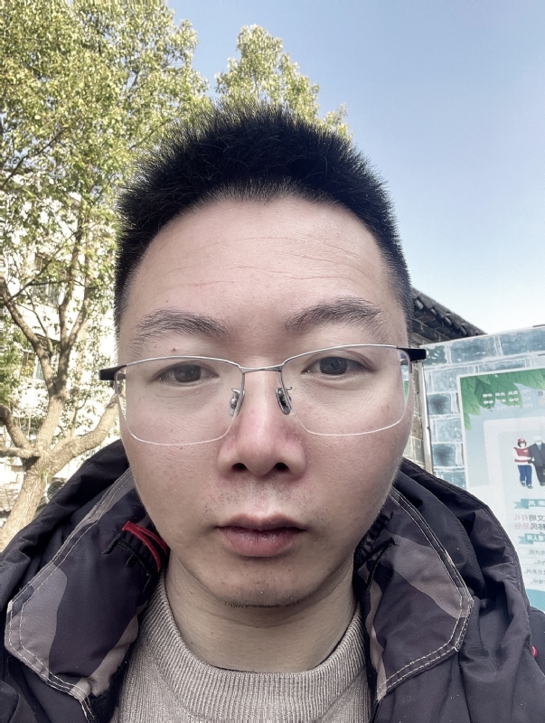 征婚的第一张照片--漳州相亲服务中心
