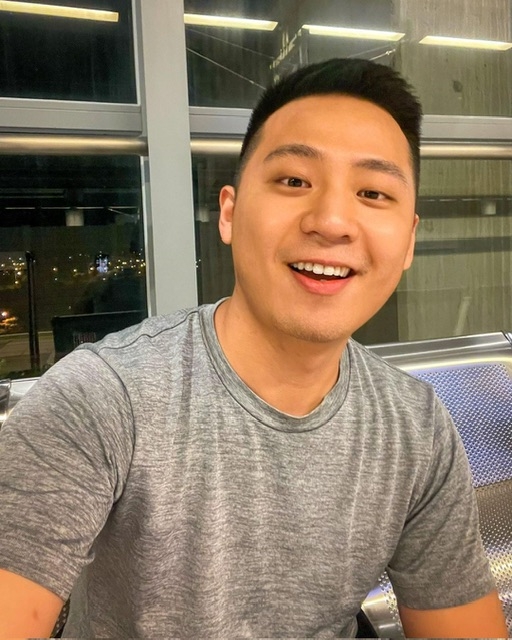 孤獨的男人的第三张照片--漳州相亲服务中心