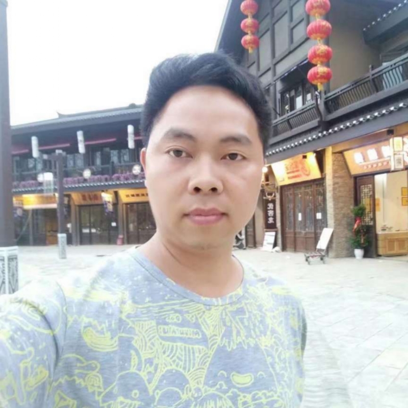 迟来的爱的第一张照片--漳州相亲服务中心