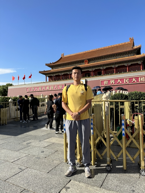 莫过于的第一张照片--漳州相亲服务中心