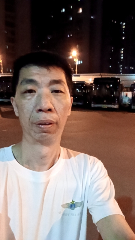 小丑的第一张照片--漳州相亲服务中心