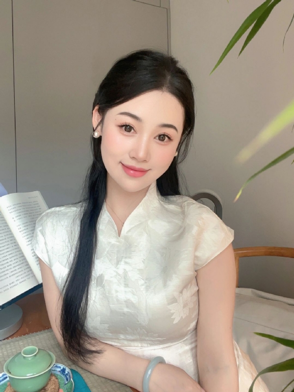 小慧的第一张照片--漳州相亲服务中心