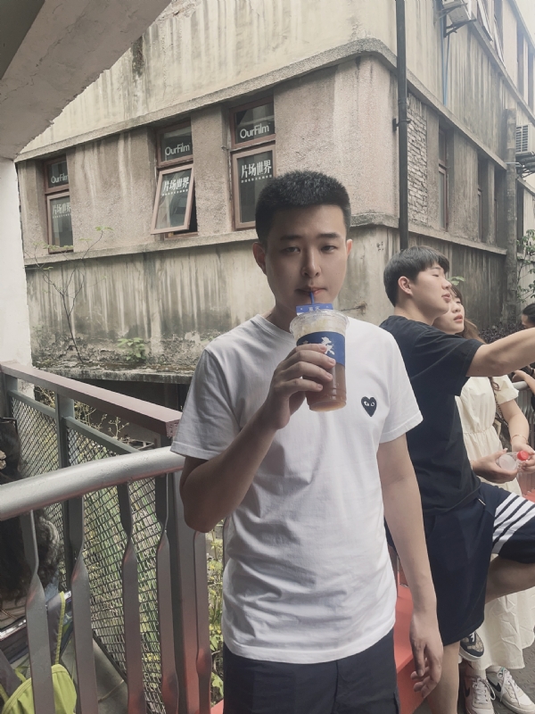 尚龙的第二张照片--漳州相亲服务中心