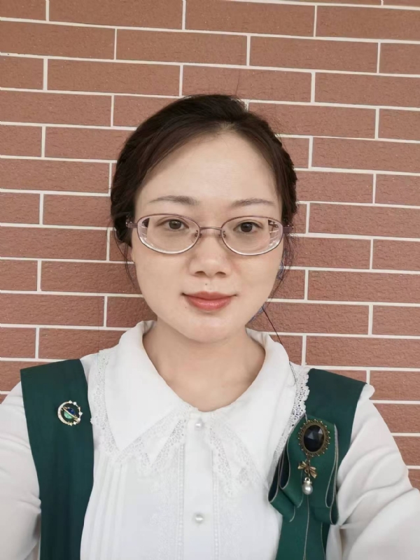 Lily的第二张照片--漳州相亲服务中心