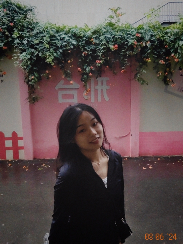 范范的丸子头的第一张照片--漳州相亲服务中心