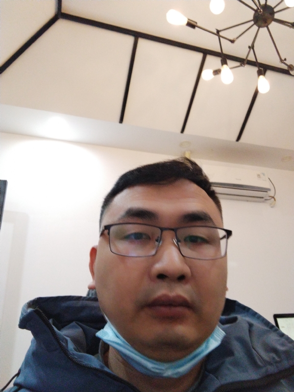 右手年华的第二张照片--漳州相亲服务中心